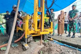 Atasi krisis air, Kodim 0623 Cilegon bangun sumur bor di Cisuru