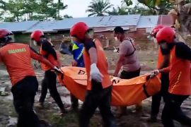 Evakuasi korban masih berlangsung, BPBD sisir bantaran Sungai Tamiang