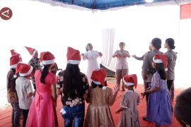 Natal di Tapanuli Tengah digelar sederhana di tengah pemulihan bencana