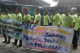 Pemkab Temanggung tutup pabrik tak berizin dan cemari lingkungan