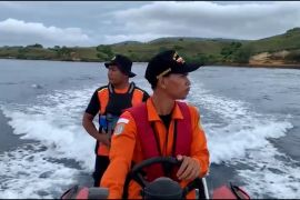 Pencarian WNA Spanyol korban KM Putri Sakinah masuk hari keempat