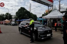 Polisi catat 2.000 kendaraan per jam masuki kawasan Puncak Bogor