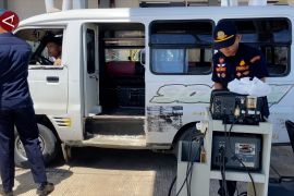 Jelang mudik Nataru, uji emisi gratis di Kupang sasar angkutan online