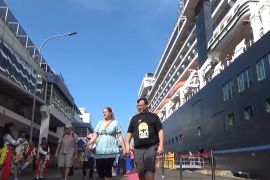 Ribuan pelancong asing kapal pesiar Westerdam singgah di Surabaya