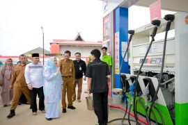 Atas instruksi Bupati Kasmarni : Disdagperin Bengkalis imbau SPBU prioritaskan BBM untuk masyarakat