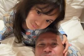 Berlibur hingga olahraga jadi pilihan selebritas rayakan tahun baru