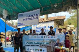 Pesantren Gontor dan Laznas Darunnajah Jakarta salurkan bantuan bencana Sumatera