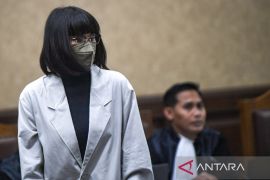 Pemeriksaan saksi mahkota dalam sidang kasus korupsi pemberian fasilitas ekspor CPO