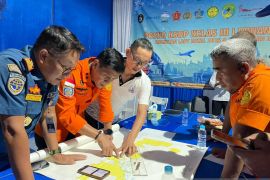 Basarnas memperpanjang pencarian korban kapal tenggelam di Labuan Bajo