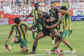 Malut United menang telak 6-2 atas PSBS Biak