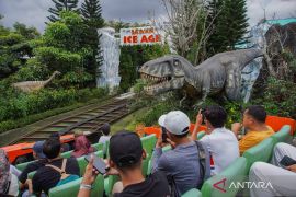 Tren wisata kini incar perspektif baru