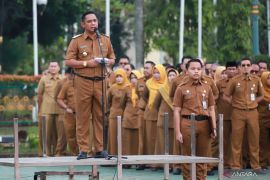 Pemkab Bekasi imbau masyarakat waspada penyebaran virus super flu