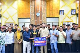 Diapresiasi Wako Fadly Amran, Ripan's Soccer School Kelompok Umur (KU) 16 juara FOSMI Cup 2025