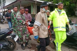 Kodam Merdeka: 14 orang meninggal usai banjir bandang di Sitaro
