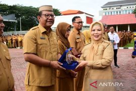 Wagub Gorontalo ajak ASN tingkatkan kualitas pelayanan