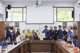 LAZISMU UMS bantu mahasiswa Sumatera dengan beasiswa