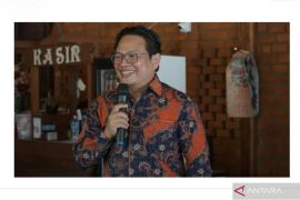 Persoalan upah pekerja diharapkan semua pihak bangun keseimbangan