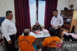 Polda Babel limpahkan dua tersangka kasus pengoplosan elpiji subsidi ke Kejati