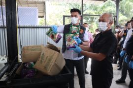 Balai Karantina Sumut musnahkan berbagai komoditi tanpa dokumen