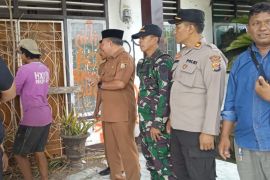 Kantor Desa Gelanggang Lotim dibuka usai disegel warga