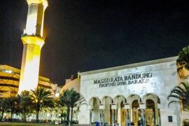 Masjid Raya Bandung gunakan Agung lagi pasca dukungan Jabar dihentikan