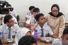 Profil Kepala BGN Nanik Sudaryati Deyang