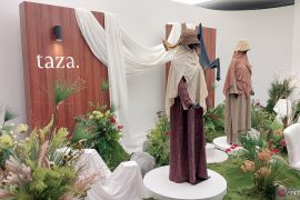 Taza gelar eksibisi imersif refleksikan fesyen secara berkelanjutan