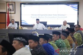 Menteri ATR libatkan tokoh agama percepat sertipikasi tanah wakaf