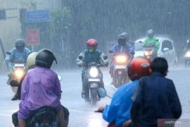 Puncak musim penghujan wilayah Jawa Timur