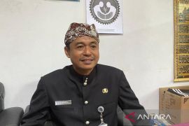 Pemkab Batang gandeng BRNP uji coba tanam varietas padi tahan air asin