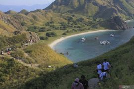 KSOP melarang pergerakan kapal malam hari di perairan TN Komodo