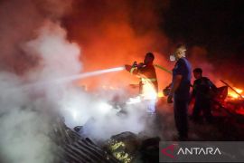 Damkar Kendari tangani 138 kebakaran sepanjang 2025