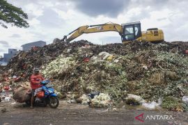 DKI Sepekan, kesulitan air bersih hingga ledakan imbas kebocoran gas