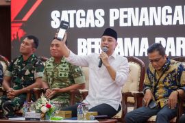 Wali Kota Eri sosialisasikan satgas premanisme ke pengusaha