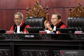 Soroti hak keuangan pejabat, MK minta Pemerintah-DPR benahi aturan