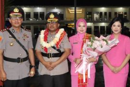 Disambut nuansa adat, AKBP Pebriandi Haloho resmi nahkodai Polres "Bumi Turang"