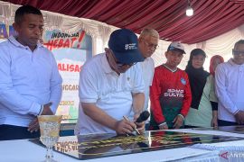 Mendikdasmen resmikan revitalisasi 81 sekolah di Sultra