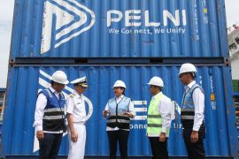 Pelayaran perdana kapal tol laut KM Logistik Nusantara 3