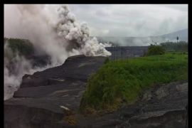 BPBD Lumajang minta warga waspadai letusan sekunder Semeru