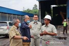 Pemerintah Kabupaten Bogor hentikan pengolahan 200 ton sampah asal Tangsel