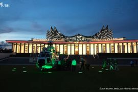 Kunjungan perdana sebagai Presiden, Prabowo tiba di IKN