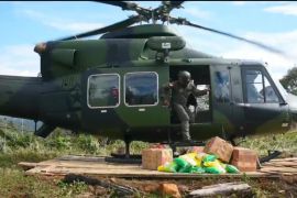 TNI gunakan heli salurkan logistik wilayah terisolasi di desa Tapteng