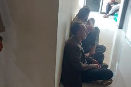 Enam imigran gelap di Lombok Timur diamankan polisi