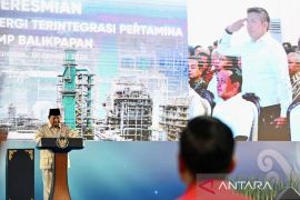 Fertilizer prices drop 20 percent as rules are simplified: Prabowo