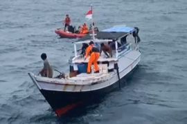 Tiga nelayan Pangkep ditemukan selamat di Kepulauan Selayar usai hilang lima hari