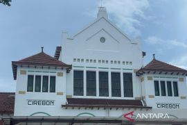 KAI Cirebon melayani 4,04 juta penumpang selama tahun 2025