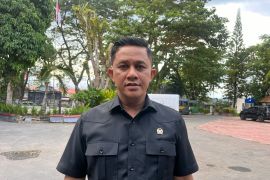 DPRD Ambon kawal instruksi pembatasanHP bagi pelajar