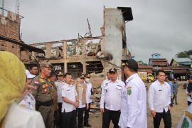 Bengkayang segera bangun kembali Pasar Seluas pascakebakaran