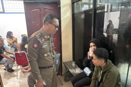 Razia Satpol PP Dumai jaring pasangan tidak sah, LGBT, Warga Cina dan pengedar sabu di Indo Kost
