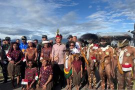 Dari Biak Numfor, Wapres Gibran lanjutkan kunjungan ke Wamena temui Forkopimda